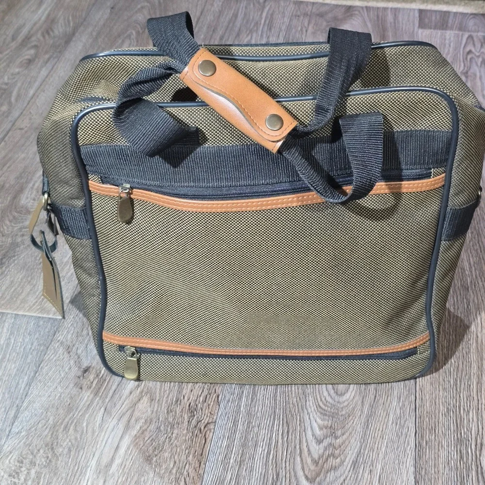 Gamma Travel‎ Bag Luggage Carry On Weekender Duffle Tan Black
